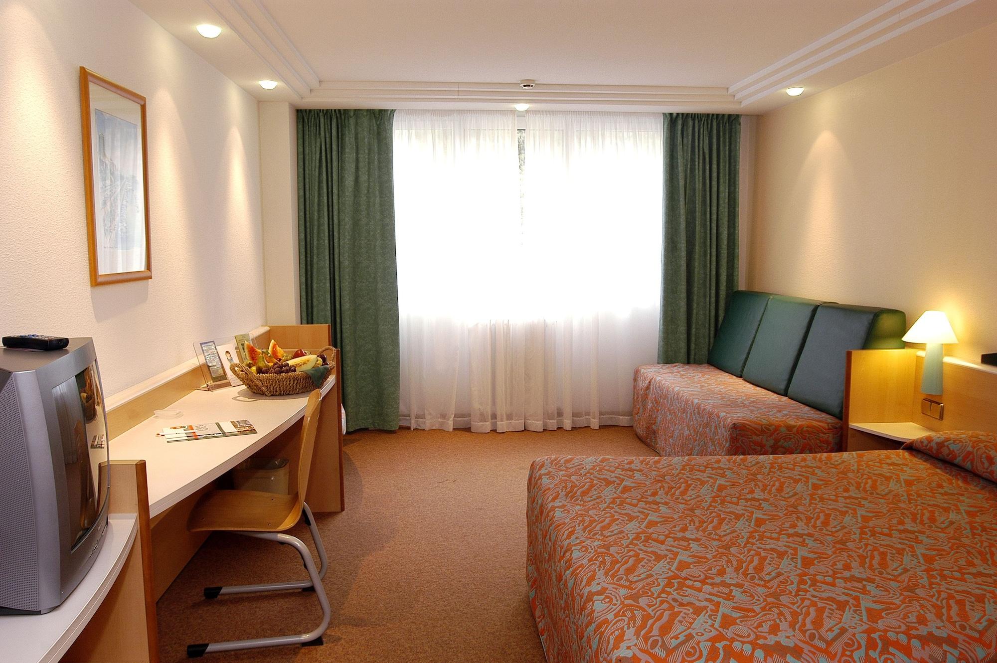 Hotel Tropical Les Escaldes エクステリア 写真
