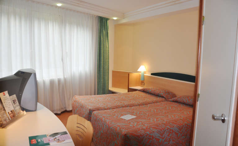 Hotel Tropical Les Escaldes エクステリア 写真