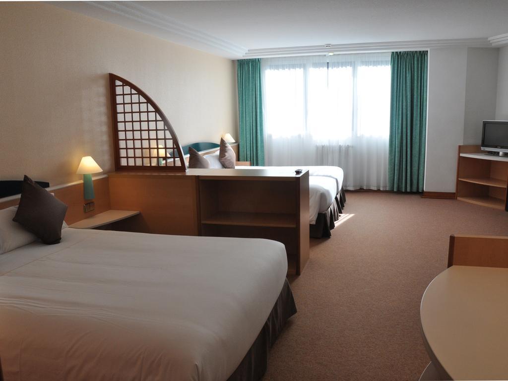 Hotel Tropical Les Escaldes エクステリア 写真